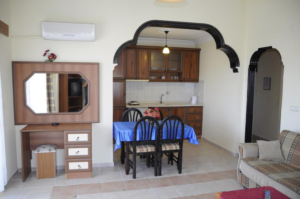 Aparthotel Myra