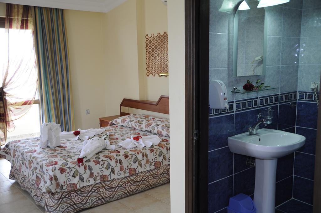 Aparthotel Myra