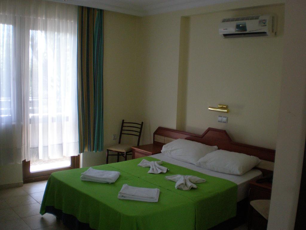 Aparthotel Myra